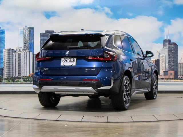 2026 BMW X1 28i - Photo 8