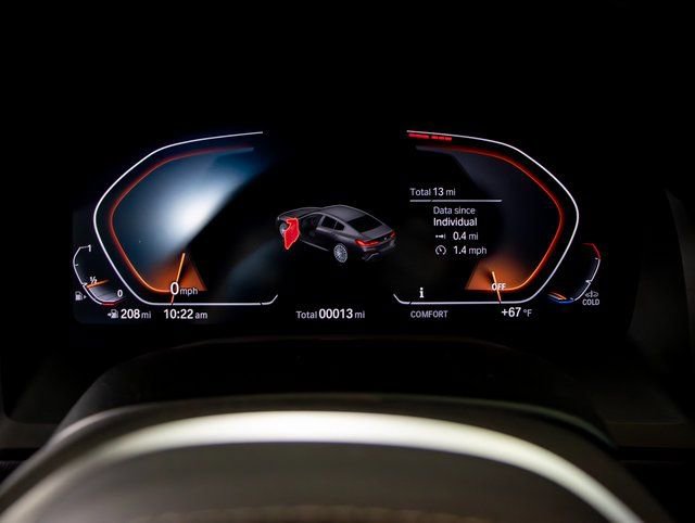 2025 BMW 8 Series 840i - Photo 18