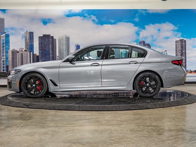 2023 BMW 5 Series 540i - Photo 6