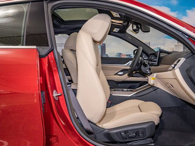 2026 BMW 4 Series 430i - Photo 21