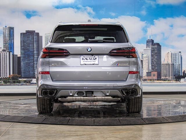 2026 BMW X5 M60i - Photo 11