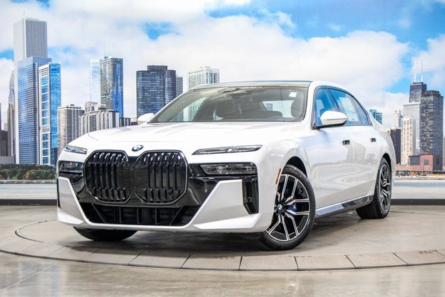 2025 Bmw 760i xDrive photo 2