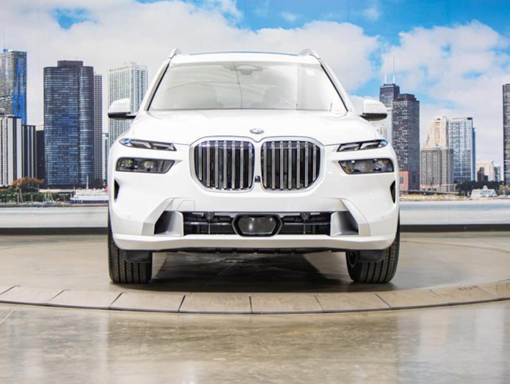 New 2026 BMW X7 xDrive40i SUV