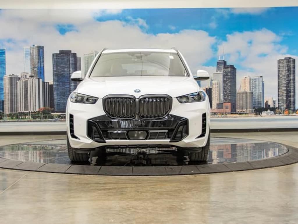 New 2026 BMW X5 PHEV xDrive50e SUV