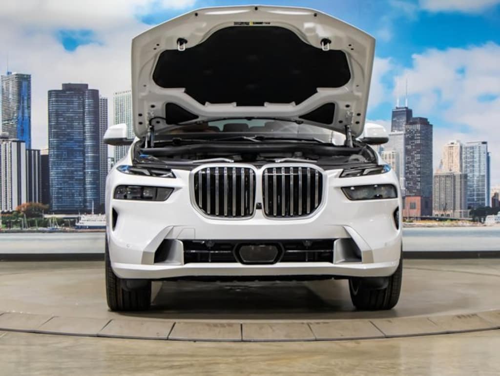 New 2026 BMW X7 xDrive40i SUV