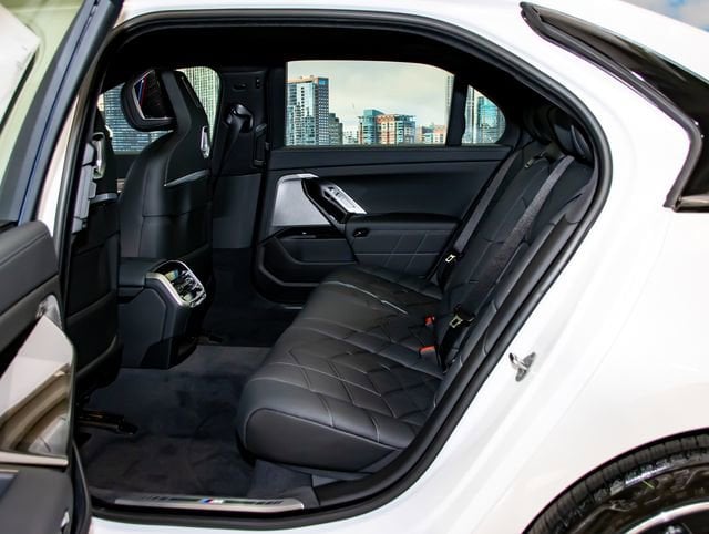 2026 BMW 7 Series 740i - Photo 23