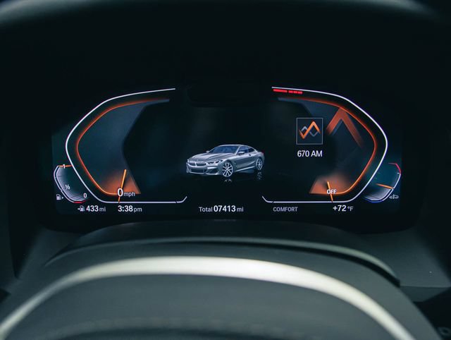 2026 BMW 8 Series 840i - Photo 17