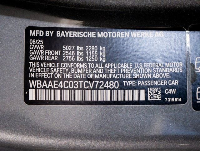 2026 BMW 8 Series 840i - Photo 23