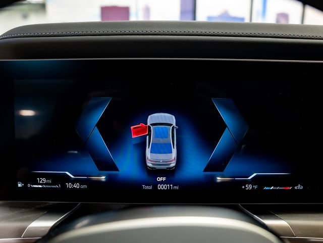 2026 BMW 7 Series 760i - Photo 17