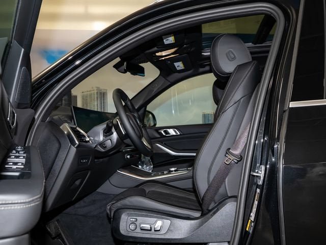 2026 BMW X5 50e - Photo 20