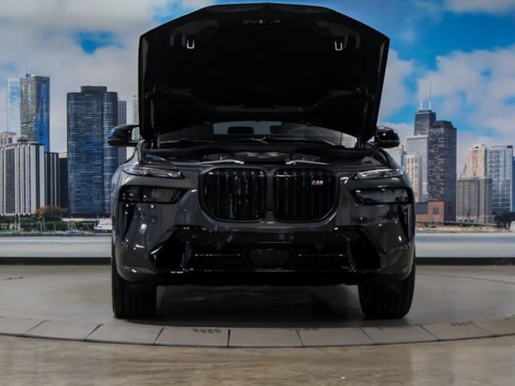 New 2026 BMW X7 M60i SUV