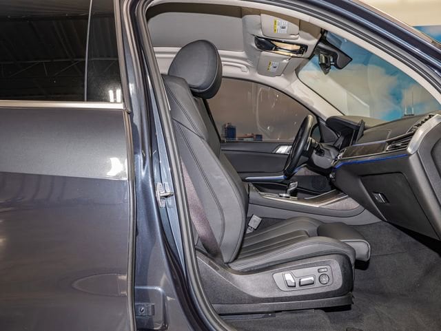 2022 BMW X7 40i - Photo 21