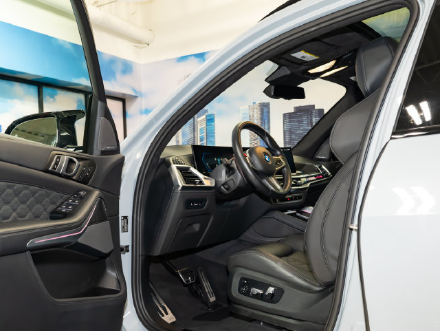 2024 BMW X5 M Base - Photo 13