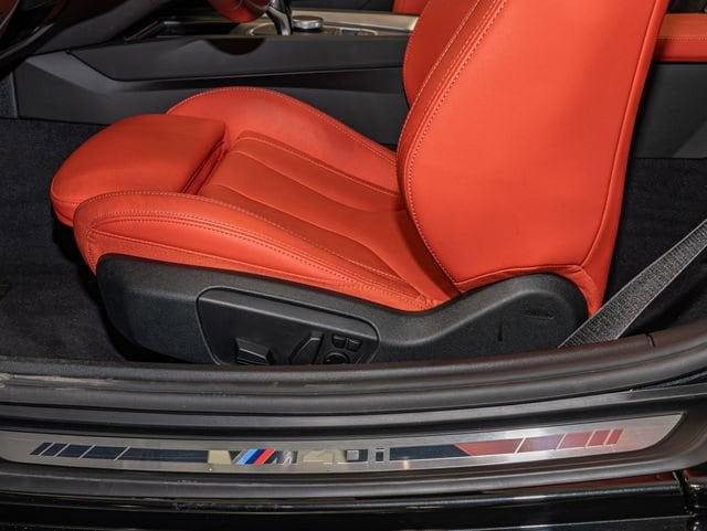 2025 BMW Z4 M40i - Photo 17