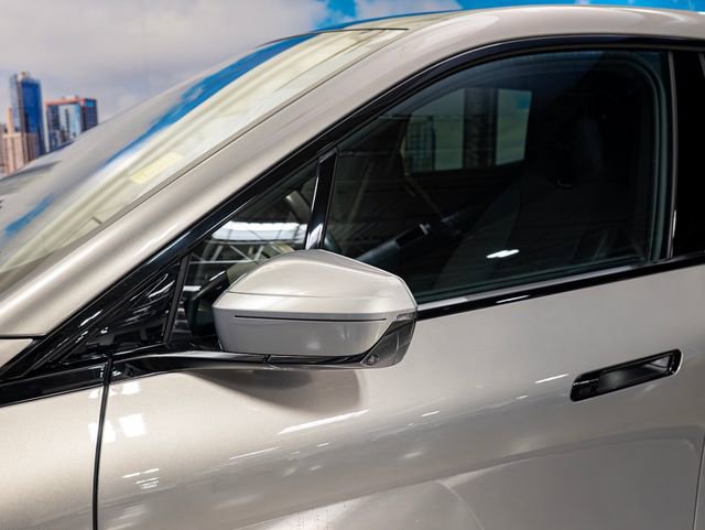 2023 BMW iX Base - Photo 8