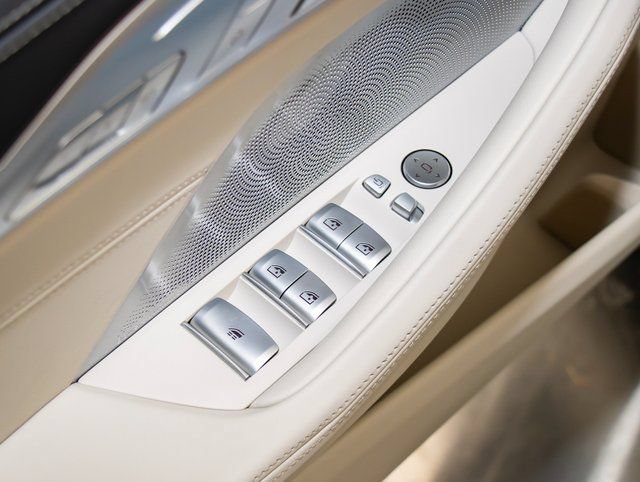2026 BMW 8 Series 840i - Photo 16