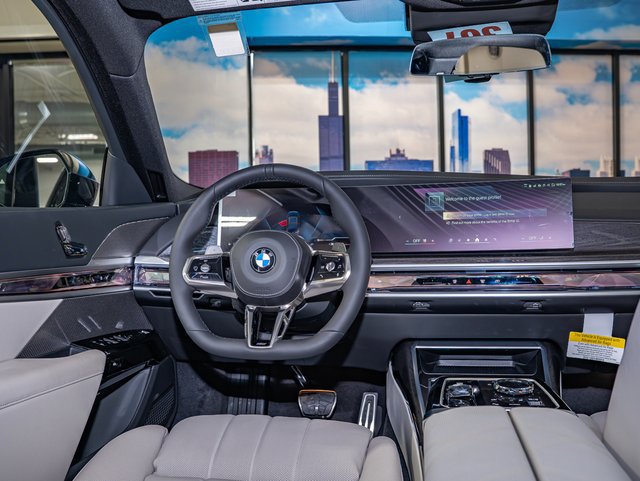 2026 BMW 7 Series 740i - Photo 16