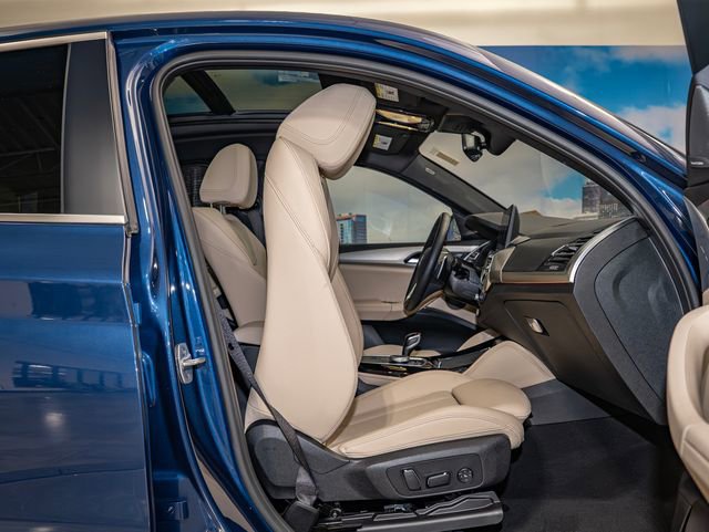 2025 BMW X4 30i - Photo 21