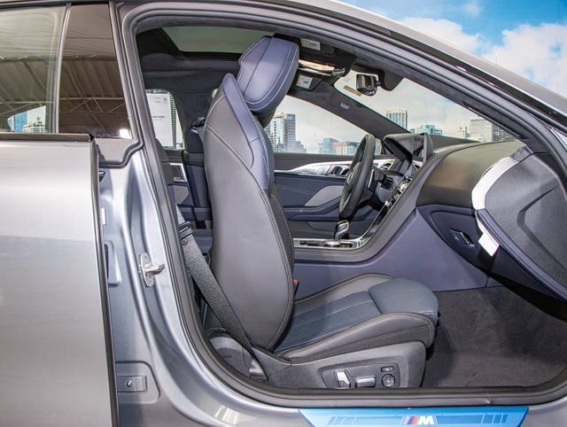 2025 BMW 8 Series 840i - Photo 22