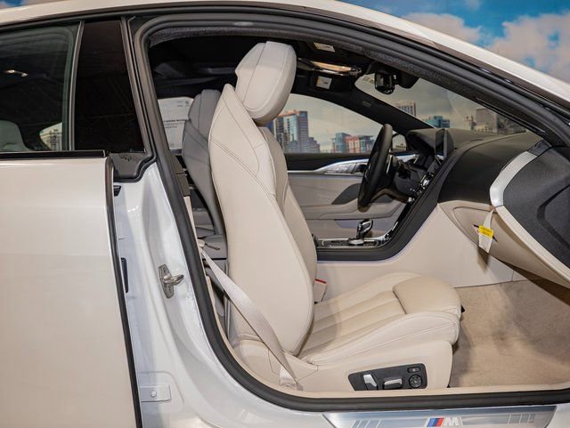 2026 BMW 8 Series 840i - Photo 21