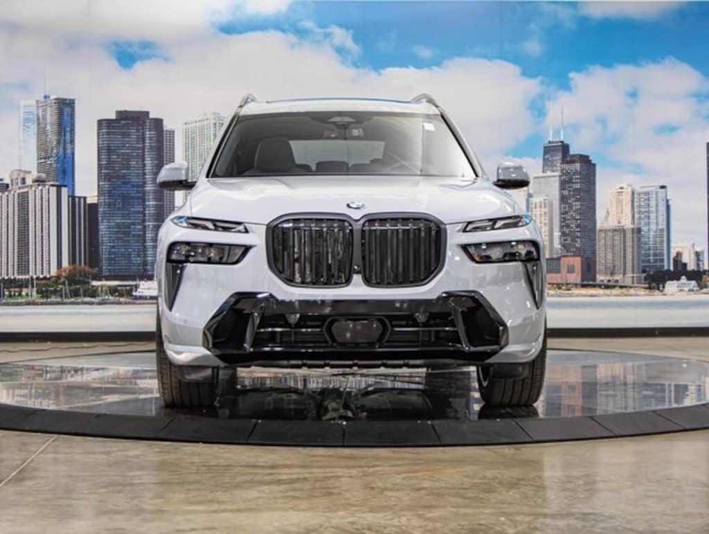 New 2026 BMW X7 xDrive40i SUV