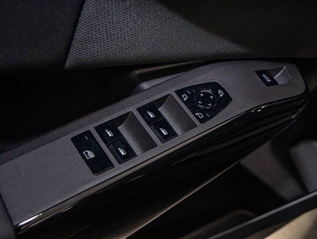 2026 BMW X3 30 - Photo 14