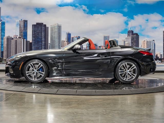 2025 BMW Z4 M40i - Photo 8