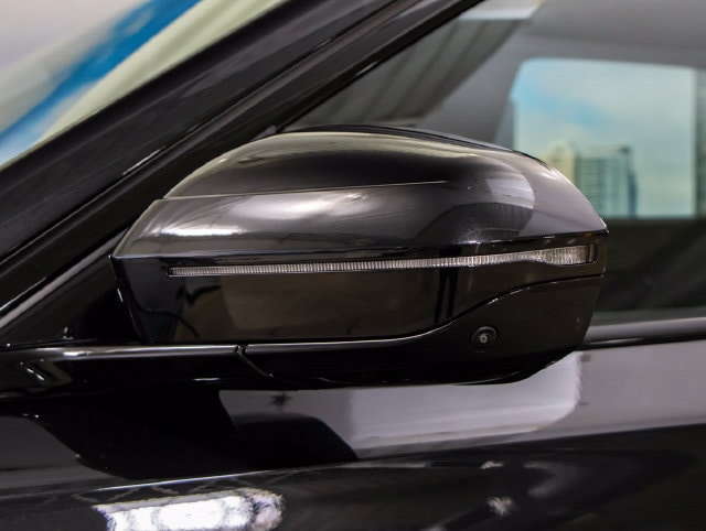 2026 BMW 7 Series 760i - Photo 9