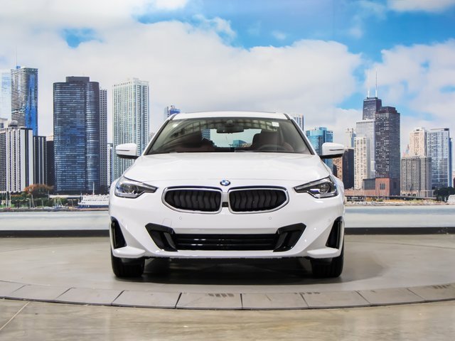 2025 Bmw 230i photo 3