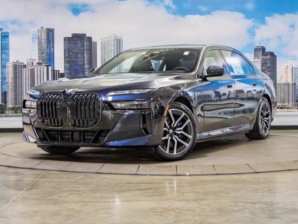 Used 2025 BMW 750e xDrive Sedan