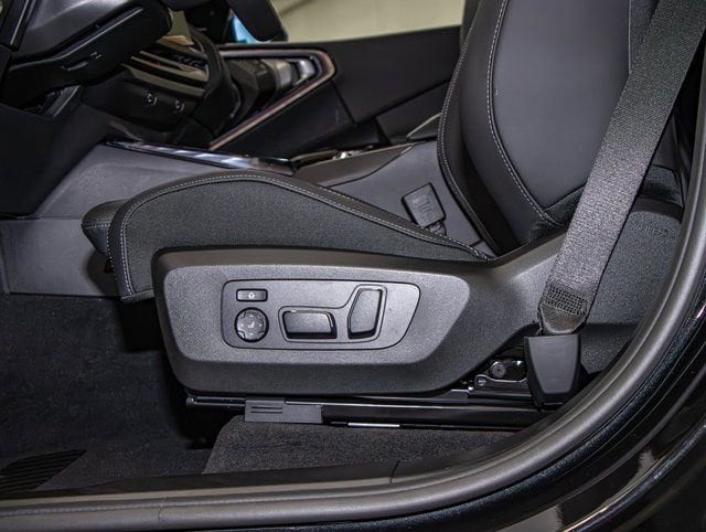 2026 BMW X3 30 - Photo 15