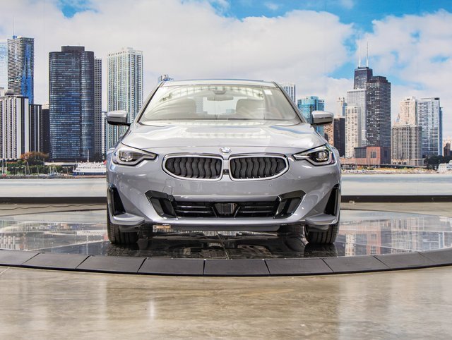 2025 Bmw 230i xDrive Coupe photo 3