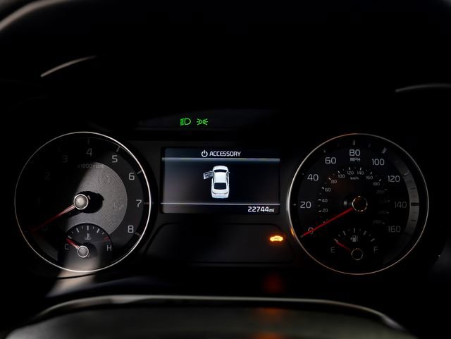 2024 Kia Forte GT-Line - Photo 17