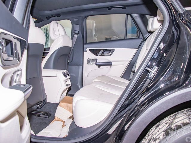 2026 Mercedes-Benz GLC Base - Photo 22