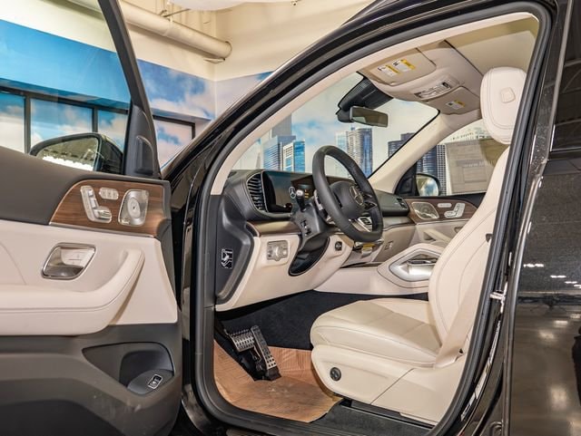 2026 Mercedes-Benz GLS Base - Photo 13