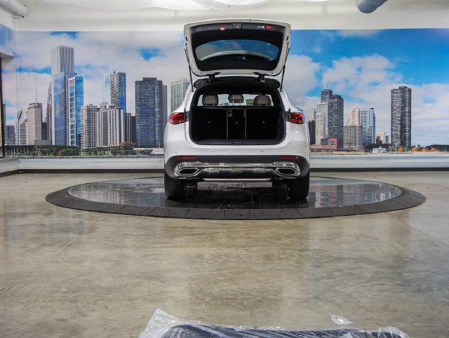2027 Mercedes-Benz GLC Base - Photo 11