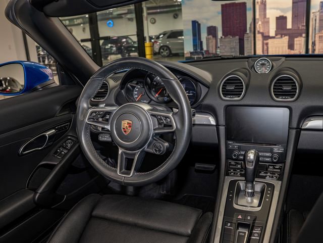 2017 Porsche 718 Base - Photo 19