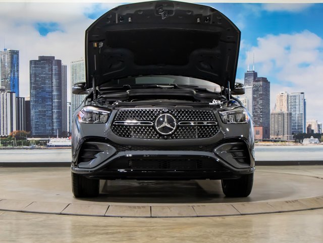 2025 Mercedes Benz GLE 450 4MATIC photo 4