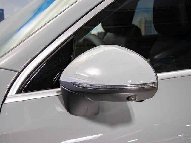 2026 Mercedes-Benz GLC Base - Photo 10