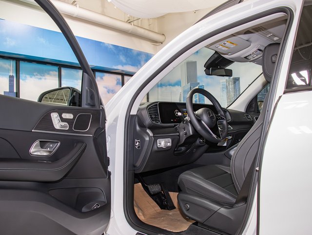 2026 Mercedes-Benz GLE GLE450 - Photo 13