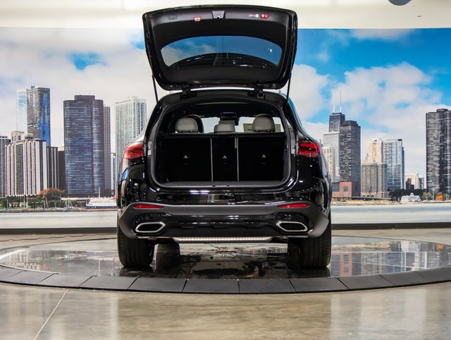 2026 Mercedes-Benz GLC Base - Photo 12