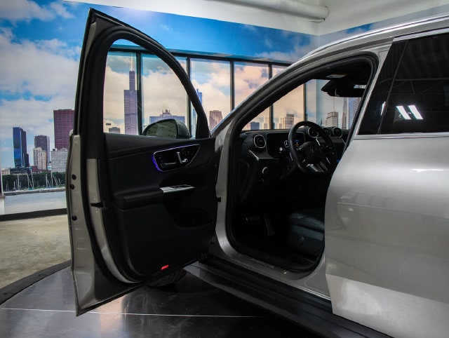 2023 Mercedes-Benz GLC GLC 300 - Photo 13