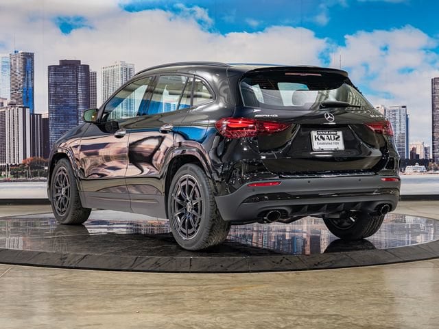 2026 Mercedes-Benz GLA AMG GLA 35 - Photo 9