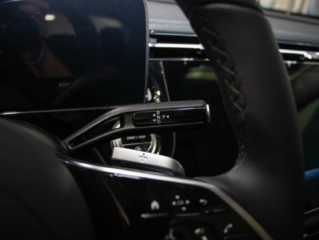2027 Mercedes-Benz E-Class E450 - Photo 17