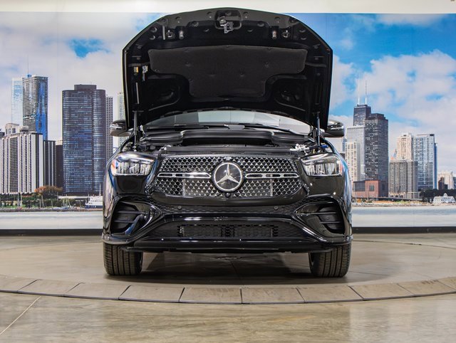 2025 Mercedes Benz GLE 350 4MATIC photo 4