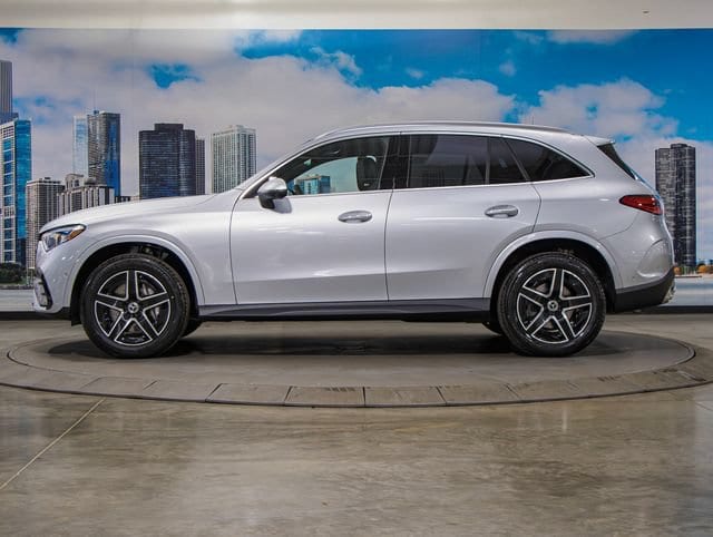 2026 Mercedes-Benz GLC Base - Photo 6