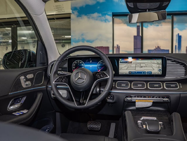 2026 Mercedes-Benz GLE GLE450 - Photo 16