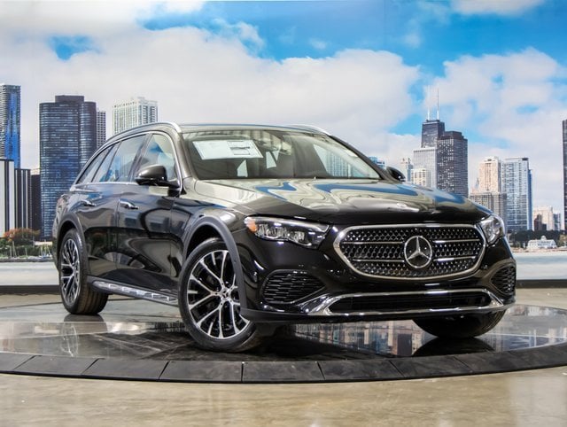 2025 Mercedes-Benz E-Class E450 All-Terrain's photo