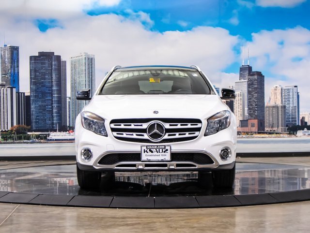 2018 Mercedes Benz GLA 250 4MATIC photo 2