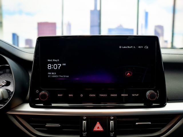 2024 Kia Forte GT-Line - Photo 18